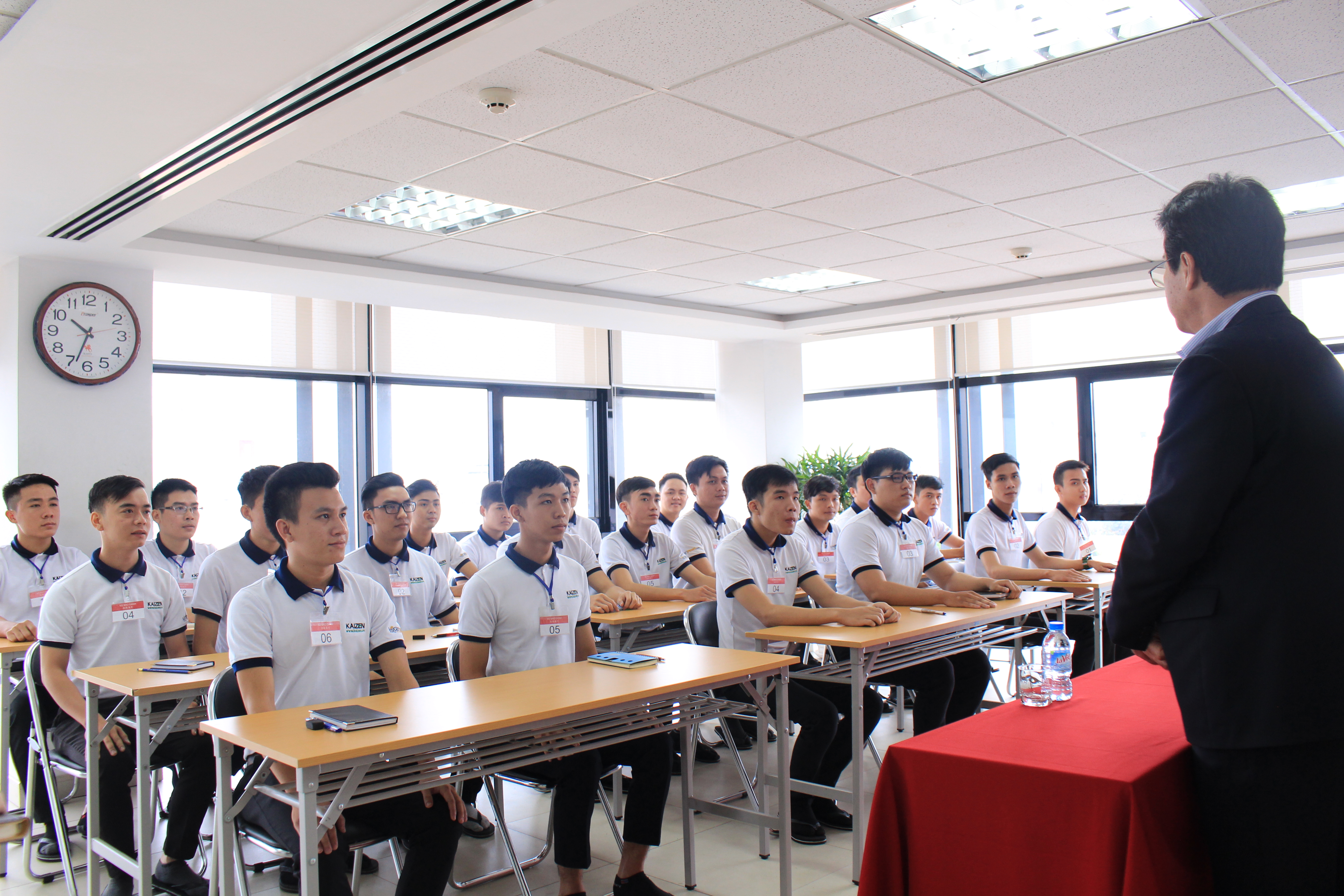thuc-tap-sinh-nhat-ban-esuhai-kaizen-1
